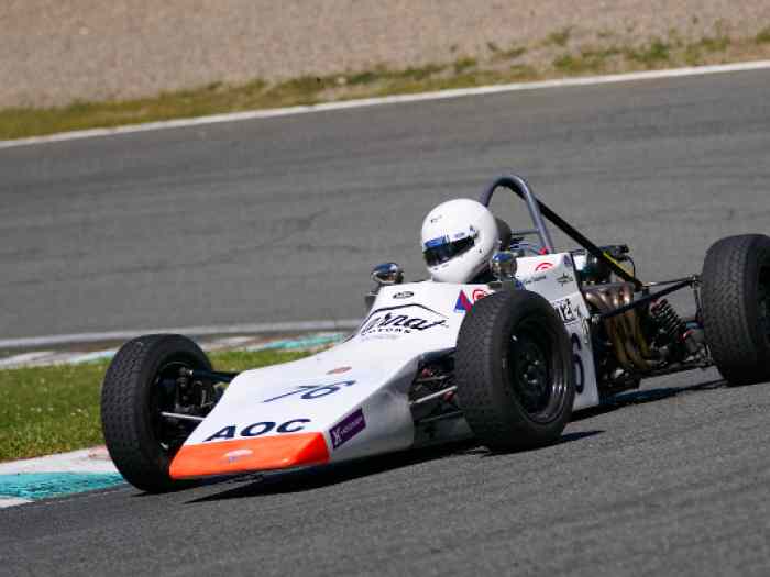 FORMULE FORD VAN DIEMEN RF76 1