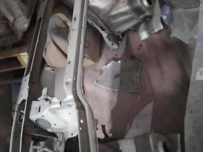 Caisse R5 gt turbo Jacques point 3