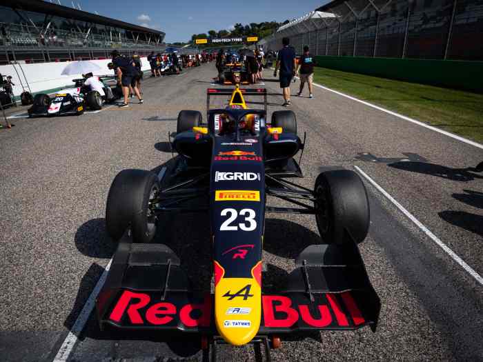 F3R Tatuus T318 (FRECA) - From R-ace GP - Chassis #136 3