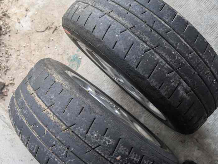 2 Hankook T53 14 pouces