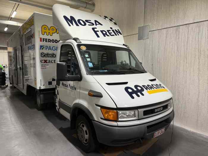 Camion remorque aménagée 2