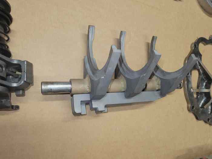 Boite 6 crabots Sman 106 Kit Car 8s 4