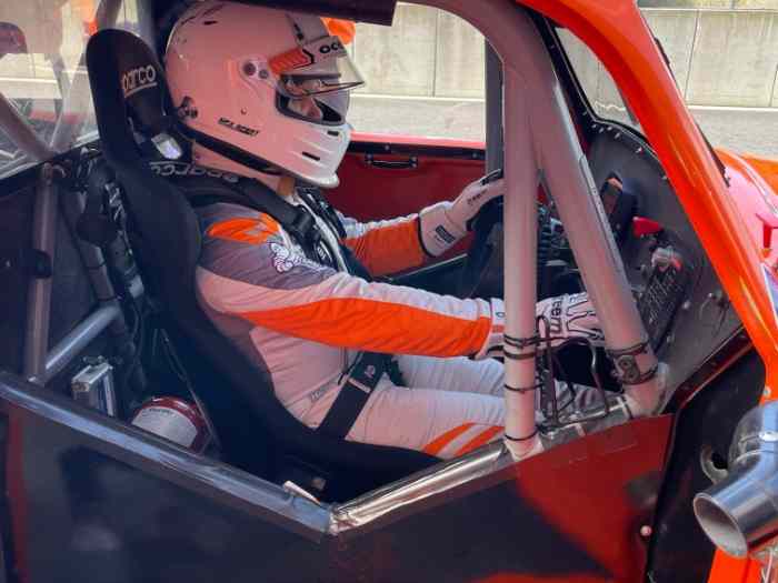 VW FUNCUP EVO 3 MONOPLACE 4