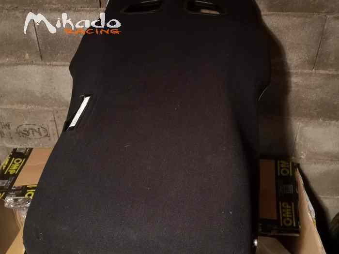 Siège baquet Turn One à oreille 4