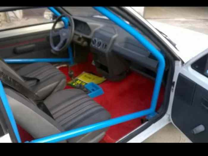 PEGEOUT 205 rally 1.3 1