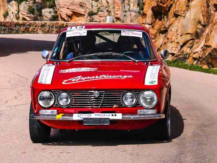Alfa Romeo 2000 GTV Bertone Groupe 1 – PTH 2030 – État Neuf 5