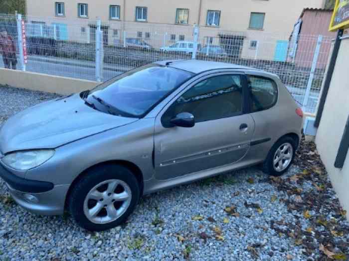 Peugeot 206 1.6 16v idéale n2s 1