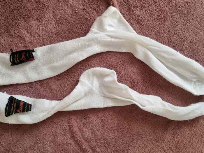 Paire de chaussettes neuves ignifugées t45