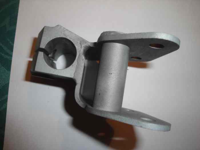 CHAPPE de cremaillere de direction 3