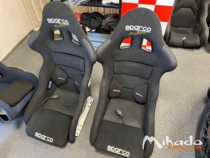 PAIRE DE SIEGE BAQUETS SPARCO PRO 2000 QRT CARBONE 1