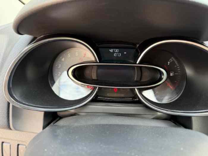 RENAULT CLIO 4 RS TROPHY 2