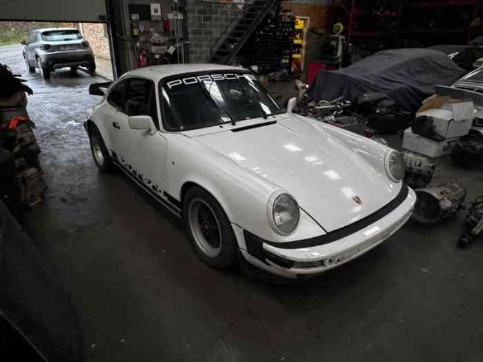 Porsche 911 3.0 SC (1982) – 118 000 km 0