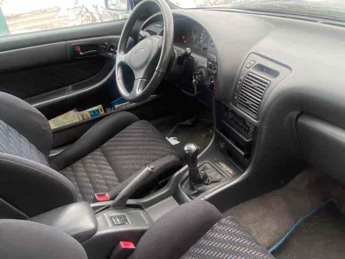 Toyota Celica série limitée Carlos Sainz 3