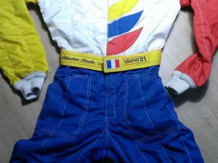 Recherche combinaison vintage renault sport stand 21 3