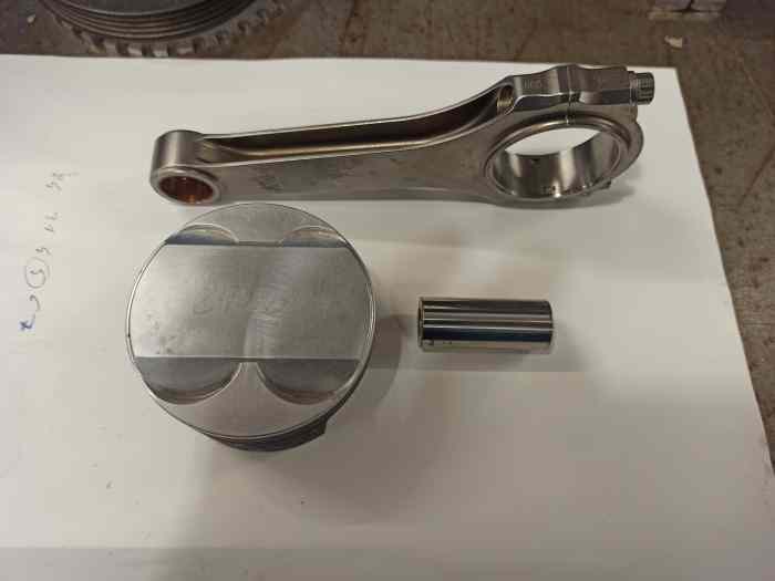 Bielles plus pistons 206 wrc 1