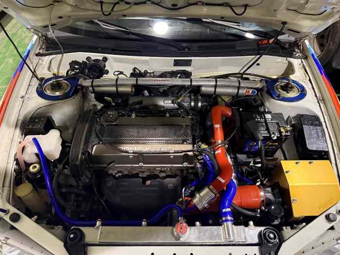 Mitsubishi Lancer evo 4 1