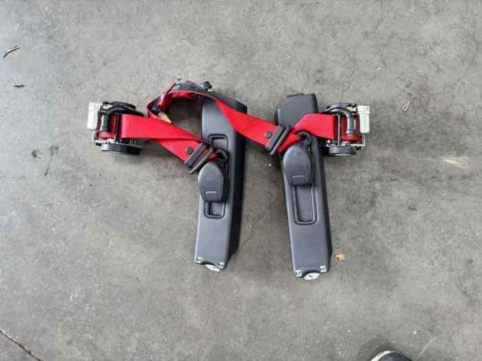 Ceintures rouges Porsche 997 0