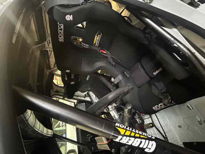 PEUGEOT 208 RALLY4 GILBERT COMPETITION 3