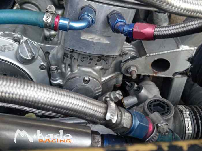 Moteur Yamaha 1300 XJR à refroidissement liquide 1