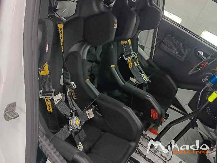 Renault Clio Rally3 avec lot de bord 3