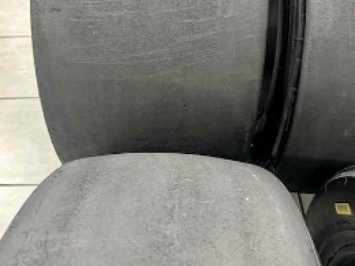 4 tyres Pirelli Soft 2