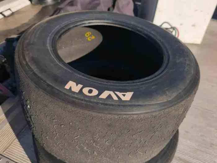 4 PNEUS ULTRA SOFT ET SUPER SOFT COMPOUND 250/570/13 A94 ET A92 1