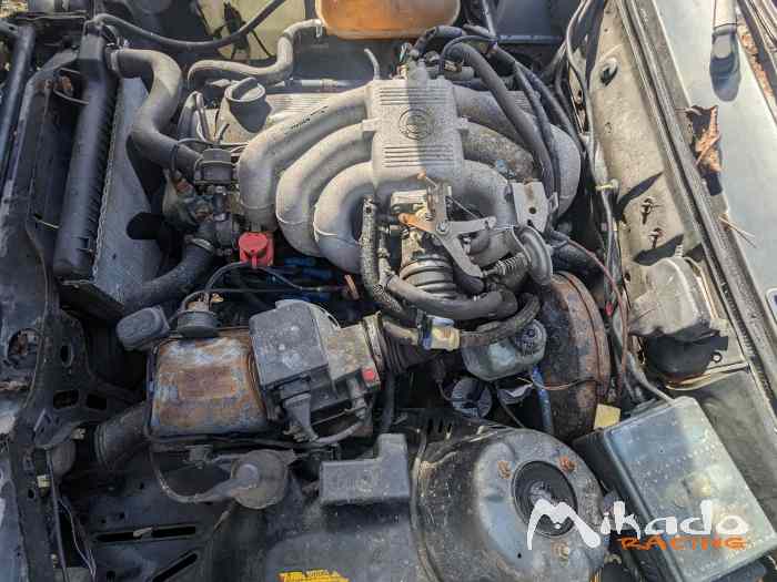 BMW E30 coupé 320i 3