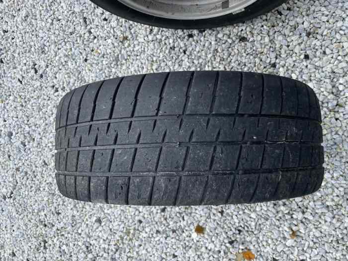 PNEUS MAXI PLUIE MICHELIN EN 15 POUCES 2