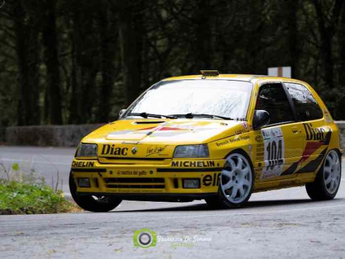Clio williams grA 4