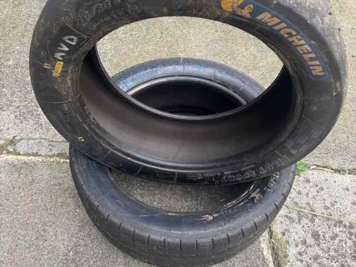 Pneus 17 Michelin 11 0