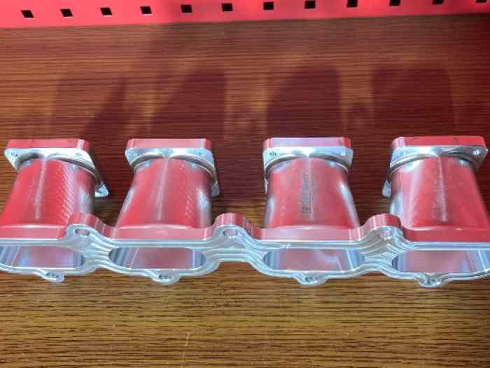 Collecteur admission taillé masse clio Williams 1