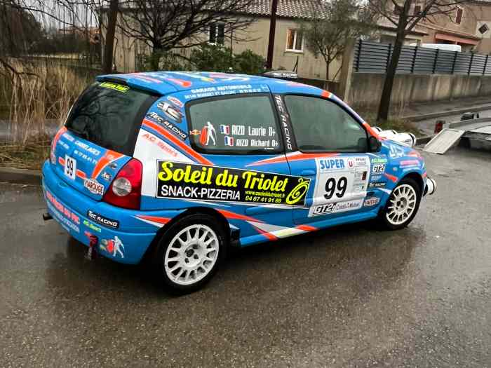 Renault Clio 2 rs 1 n3 groupe N 2
