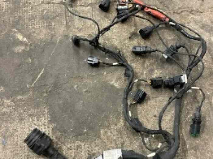 faisceau habitacle 208 r2 + faisceau moteur 4