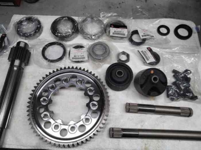 VENDS / ECHANGE Lot Mitsu Evo 9 Gr.A + Caisses 3