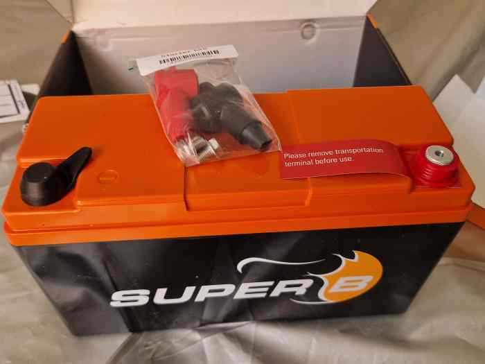 Batterie ultralégère Super B neuve 0