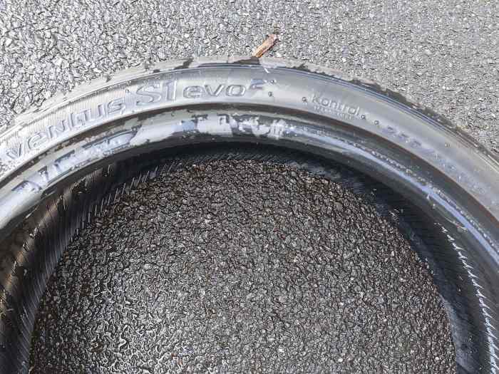 Pneu 255 30 R19 91Y 0