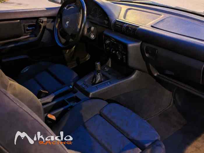 BMW e36 Compact 323ti SE 1