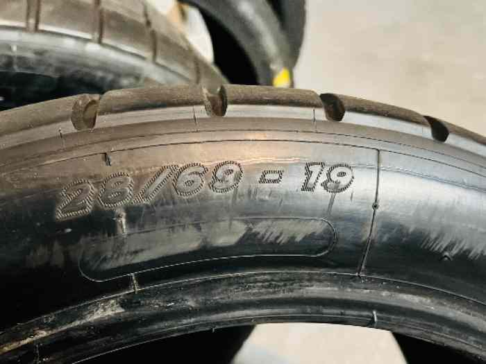 Vends pneus Michelin pilot sport gt p2h 1
