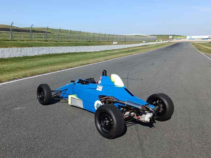 Formule Ford Van Diemen RF 90 1