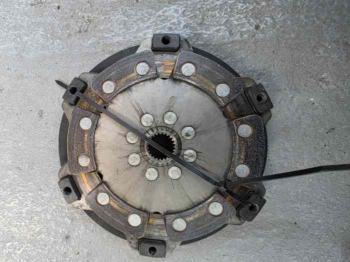 Embrayage AP Racing 184mm monodisque 1