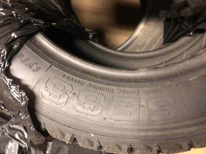 2 Pneus Burzet 165/70/14 1