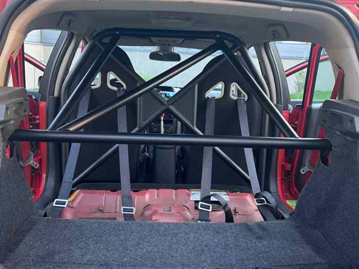 Mégane 2 rs track day avec carte grise 2