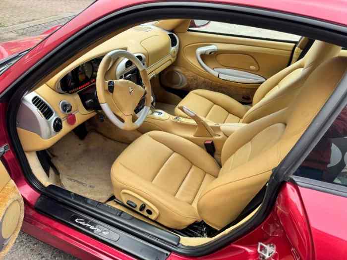 Porsche 997 Carrera 4S (2002) – 153 000 km 2