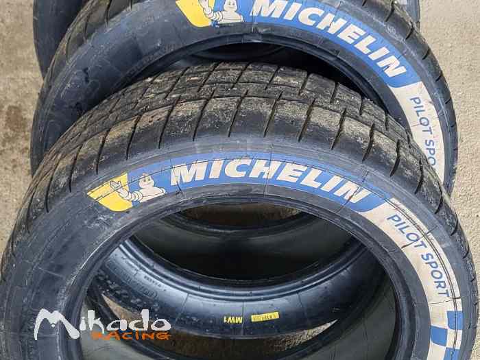 PNEUS MICHELIN MW1 15 POUCES 0