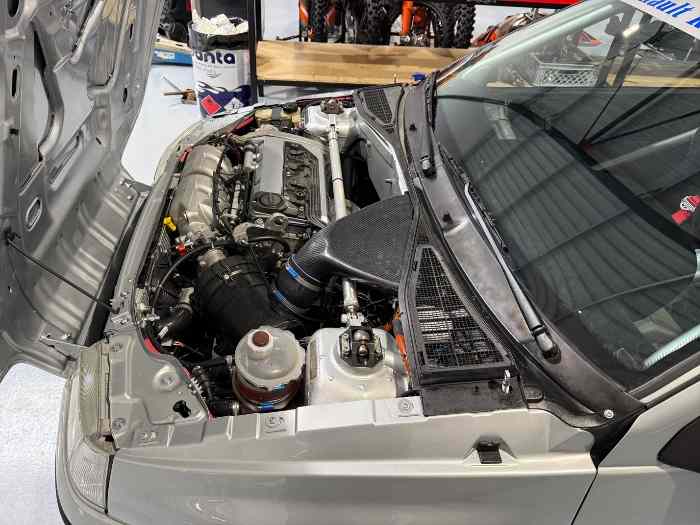 Renault Clio 16s 2L Groupe A 4