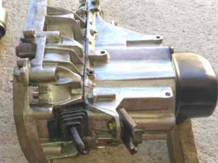 Boîte crabot sadev st66 + Cardan