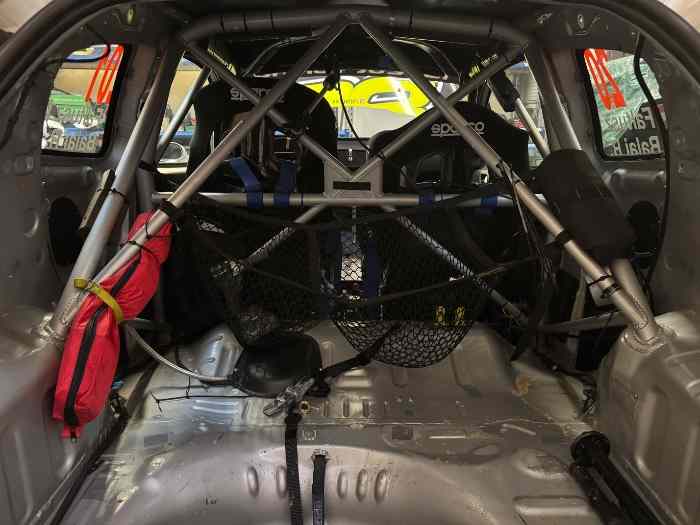 Peugeot 208 r2 2018 3