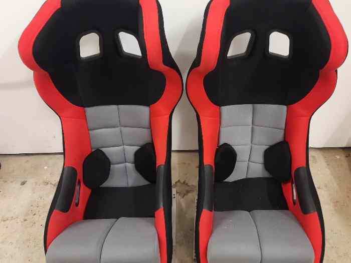 Vds baquets + harnais Homologué 2028 0