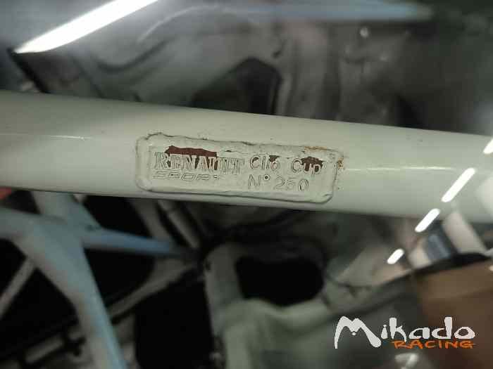 Caisse arceautée Clio 3 cup X85