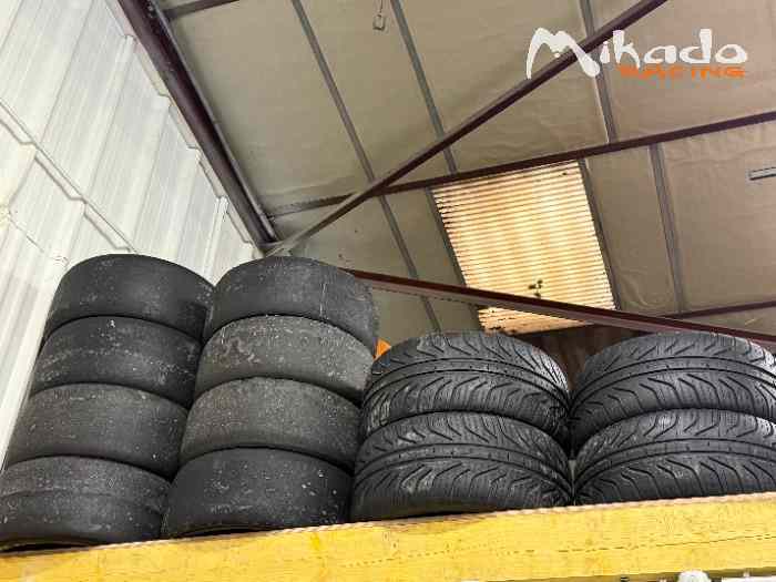 Lot de pneus Porsche CUP, Seat MK2 ou MK3, Cayman, 308 Cup, Ligier 3